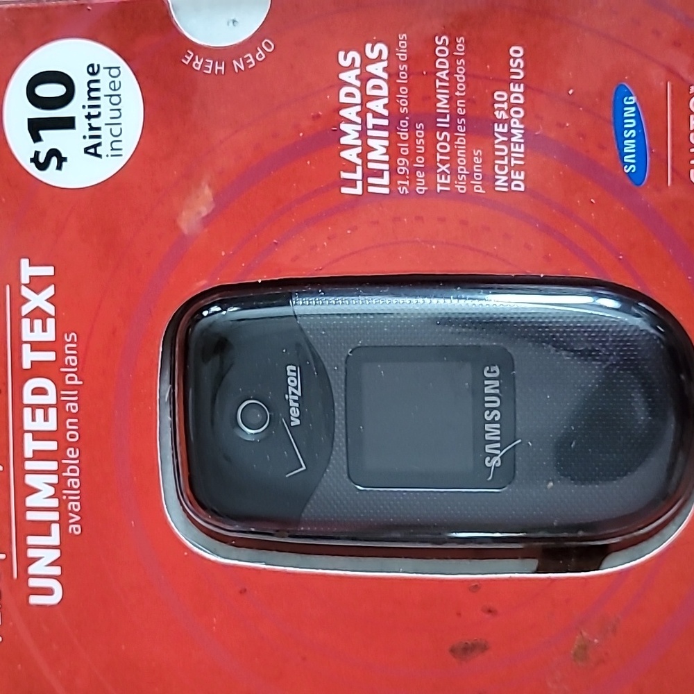 Samsung Flip phone - Picture 2 of 4